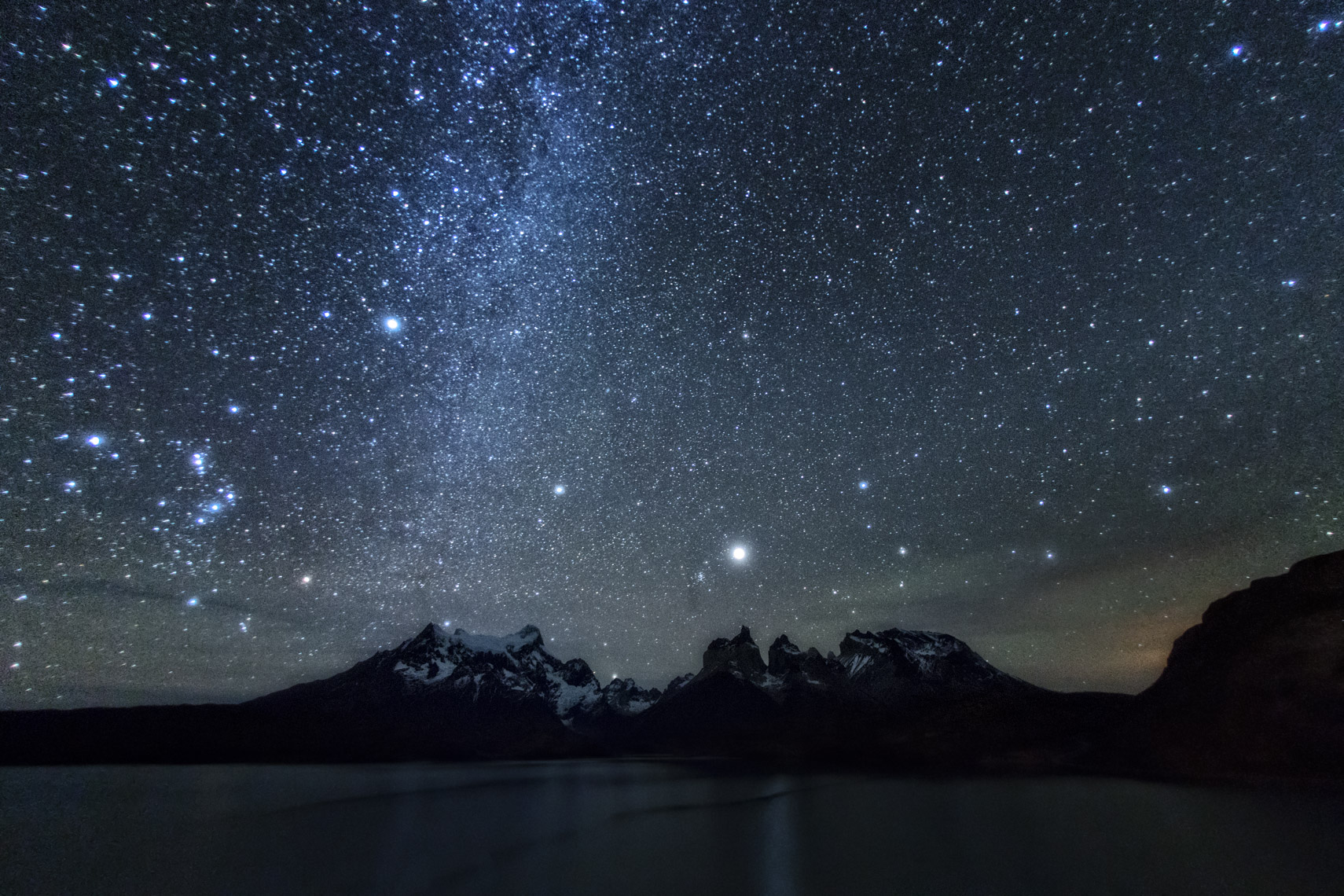 Milk way over the massif Paine